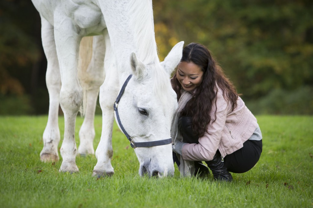 Ditte Young | Author | Animal communicator | Clairvoyant